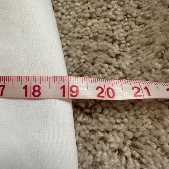 White House Black Market mini skirt size 8 (121) - Picture 7 of 8